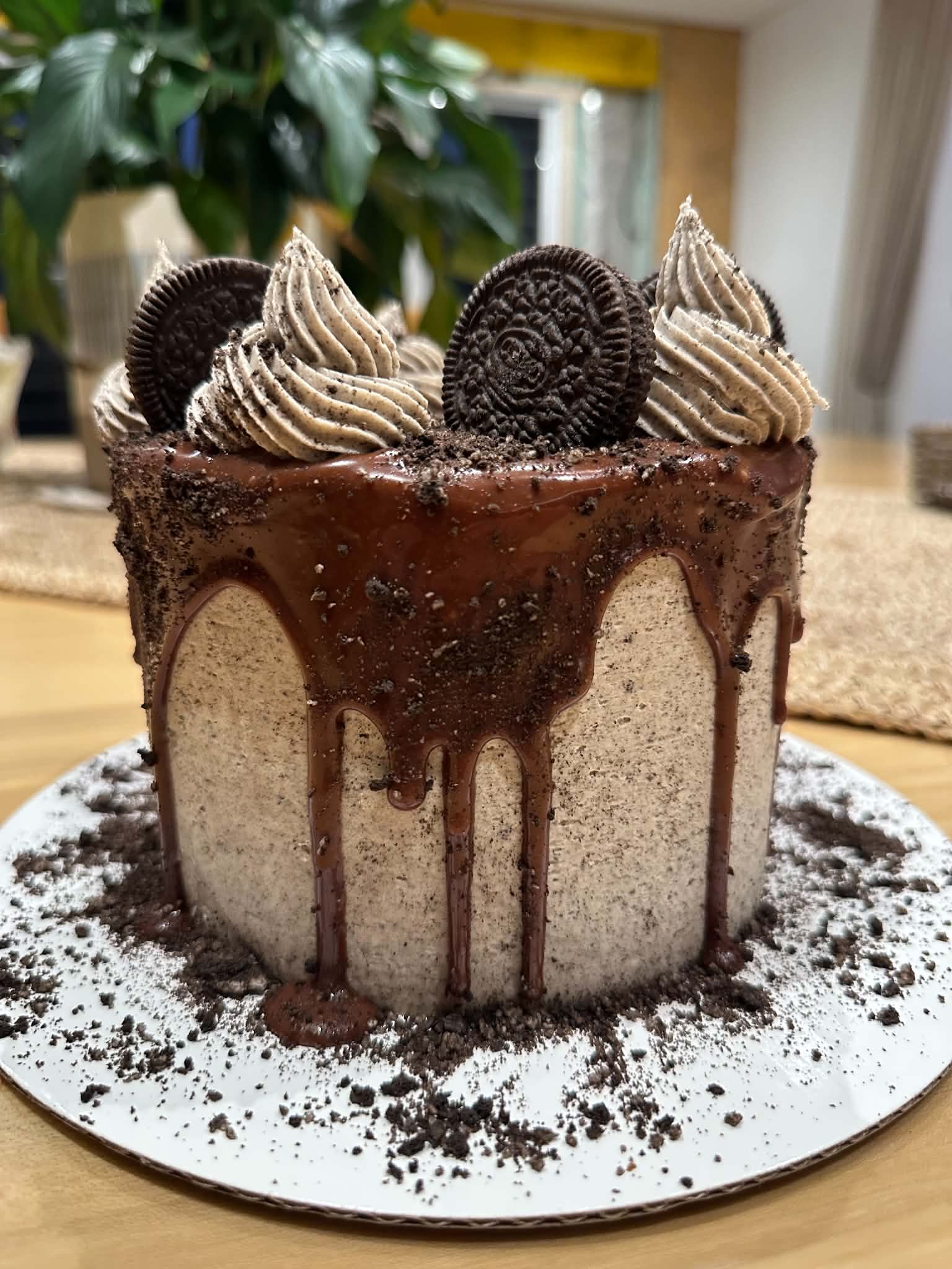 Custom Cakes